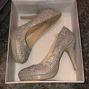 Bella Luna silver heels